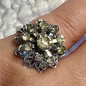 Vintage Sarah Coventry Symphony Ring Adjustable band